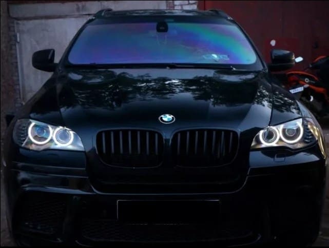 Ангельские глазки BMW E71 X6 в ночи
