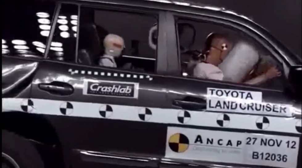 Краш-тест Toyota Land Cruiser 200