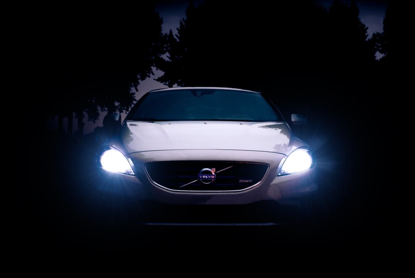 Можно ли ставить светодиодные лампы в фары автомобиля?