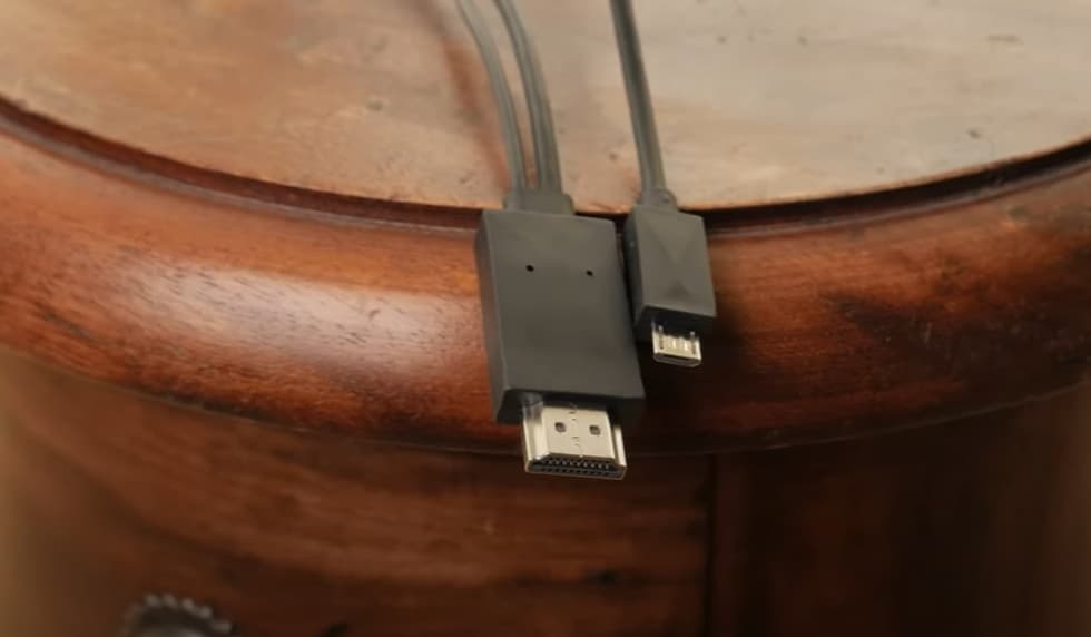Переходник MHL - micro USB. Как подключить телефон на андроид к телевизору